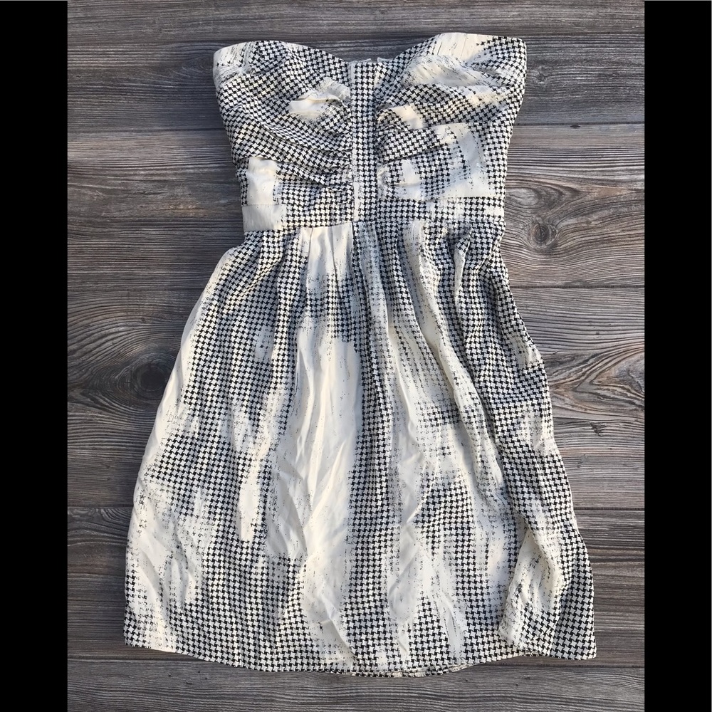 Parker 100% Silk Black White Strapless Dress - Picture 6 of 6